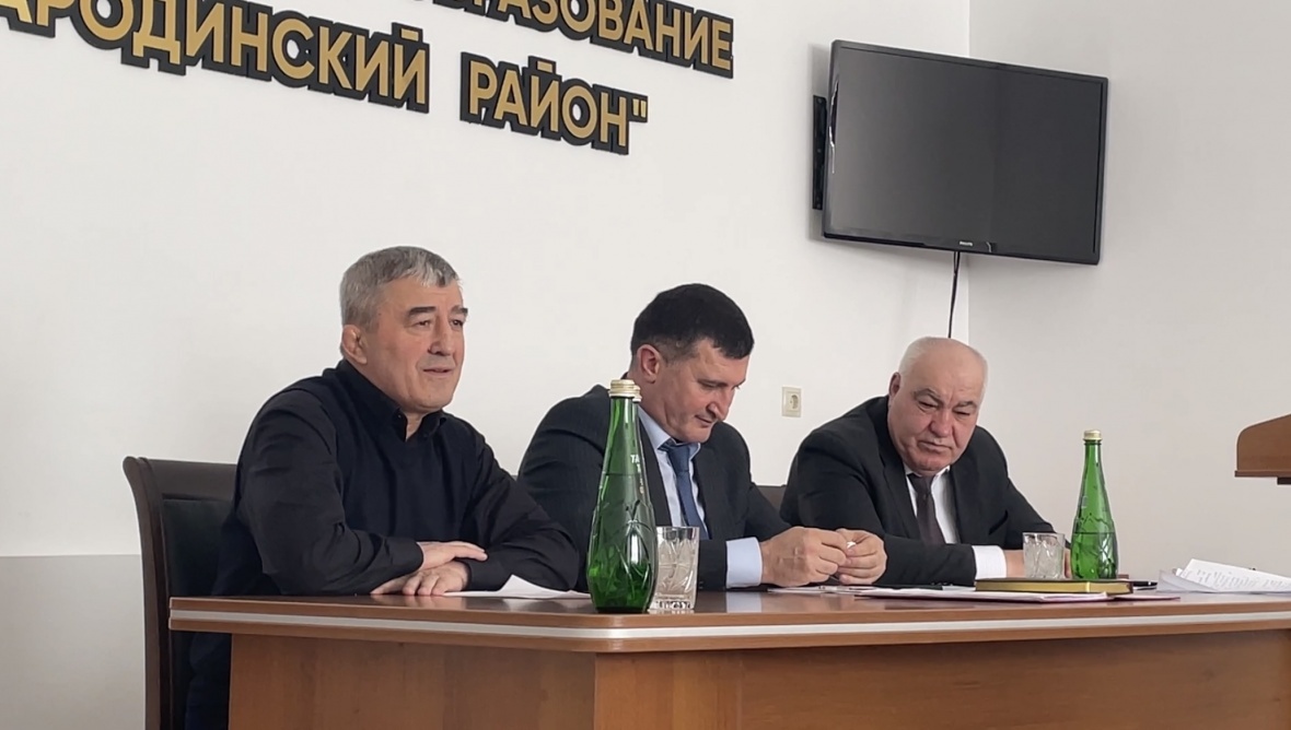 Магомед Садулаев встретился с главами сельских поселений района