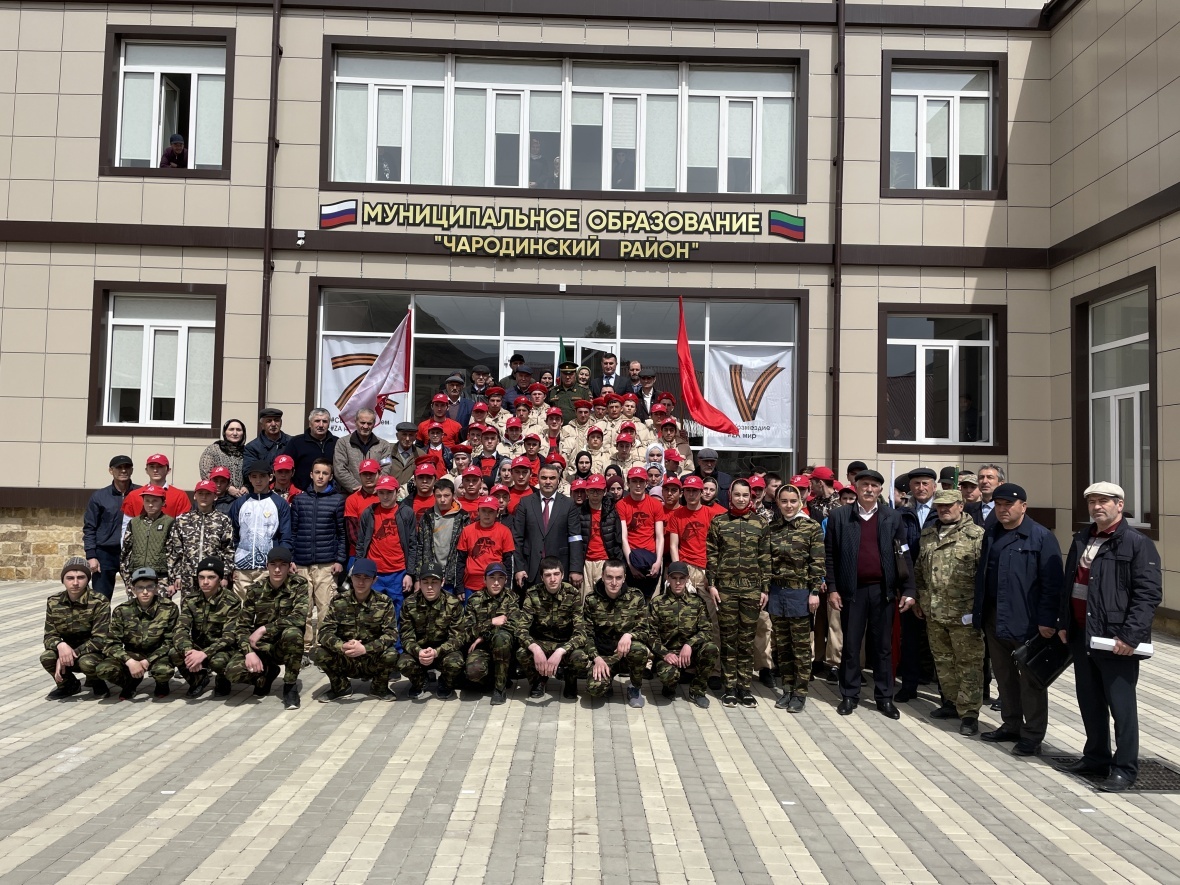 Патриотическую акцию с участием юнармейцев провели в Цурибе