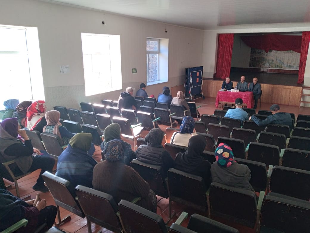 По инициативе главы района в поселениях района проходят встречи с населением по информированию о порядке частичной мобилизации