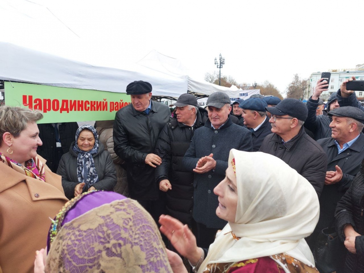 Чародинский район принял участие в республиканской сельскохозяйственной ярмарке