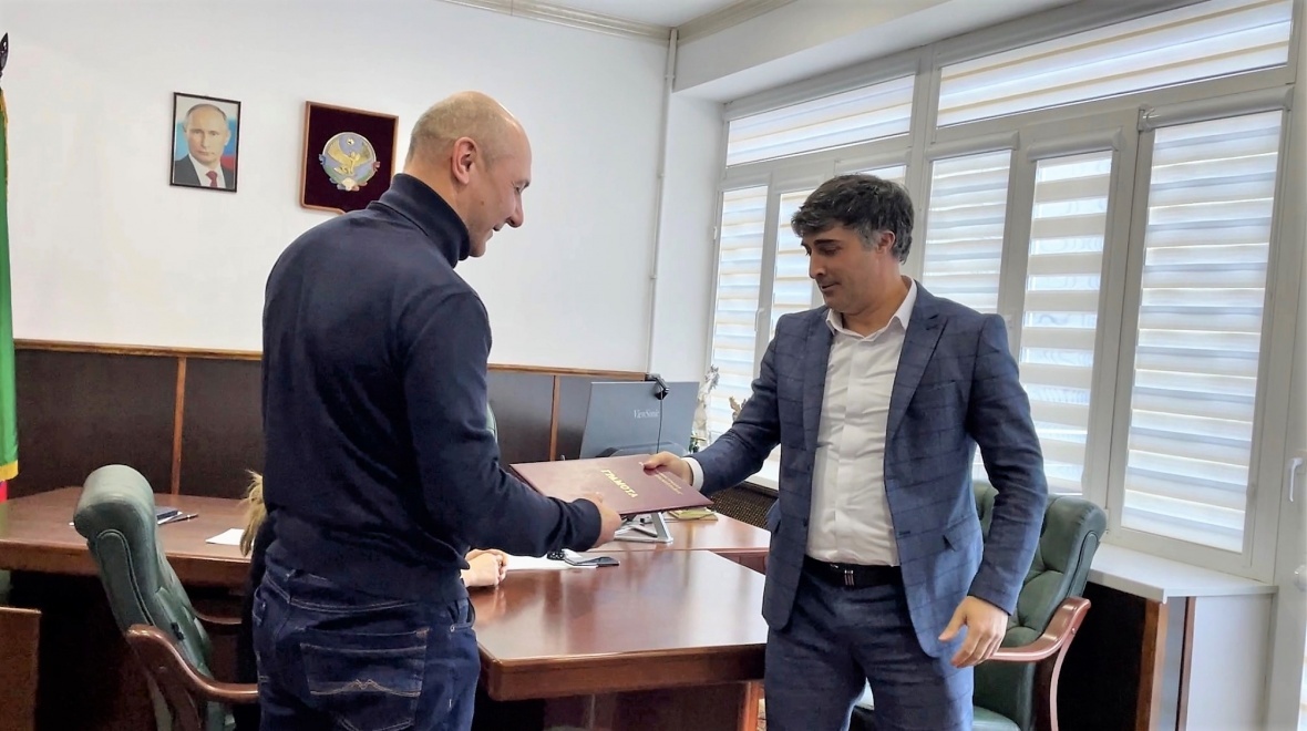 В администрации района состоялись торжественные проводы начальника финансового отдела