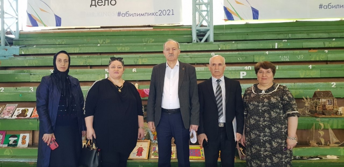 Работы воспитанников центра дополнительного образования детей Чародинского района были представлены на Республиканской выставке-конкурсе творческих работ