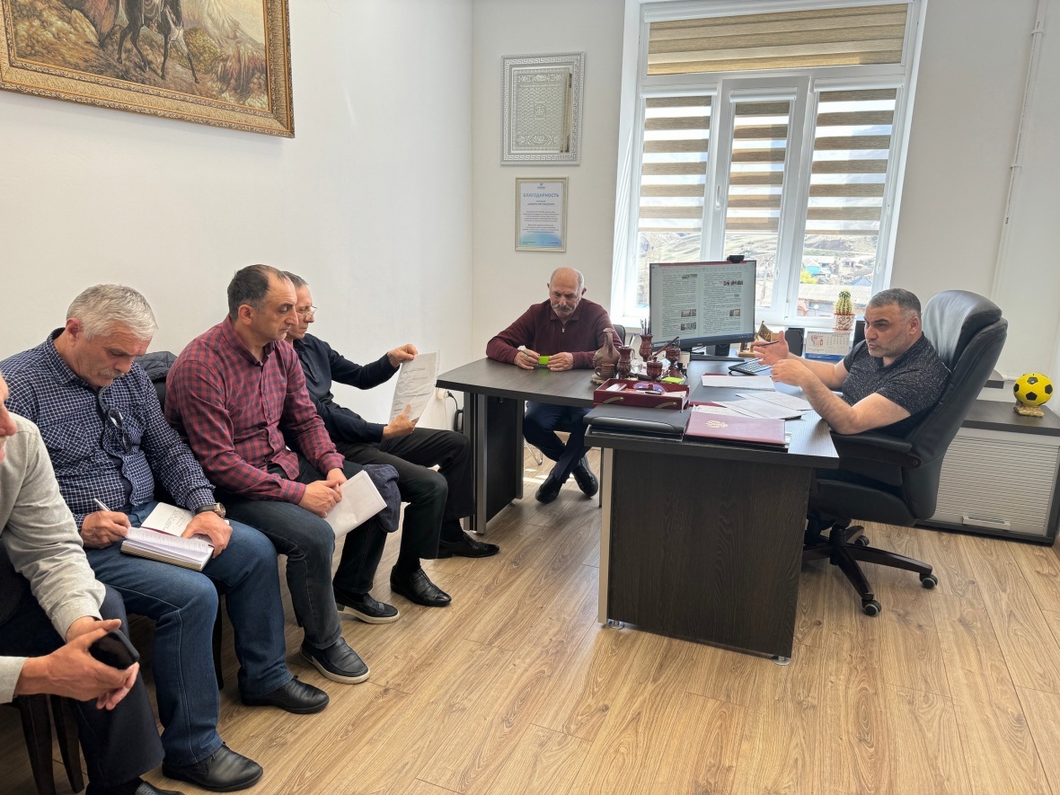 В администрации района обсудили вопросы подготовки к мероприятиям и проведения Дня Победы