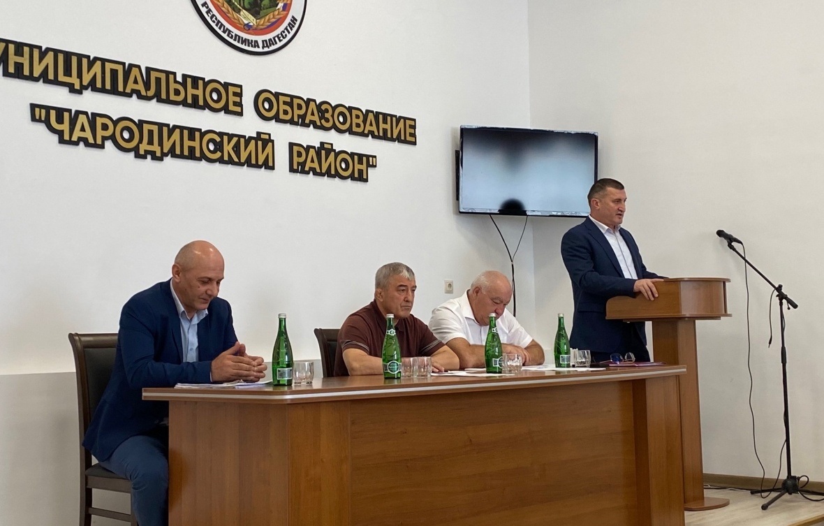 В администрации района прошла сессия Собрания депутатов