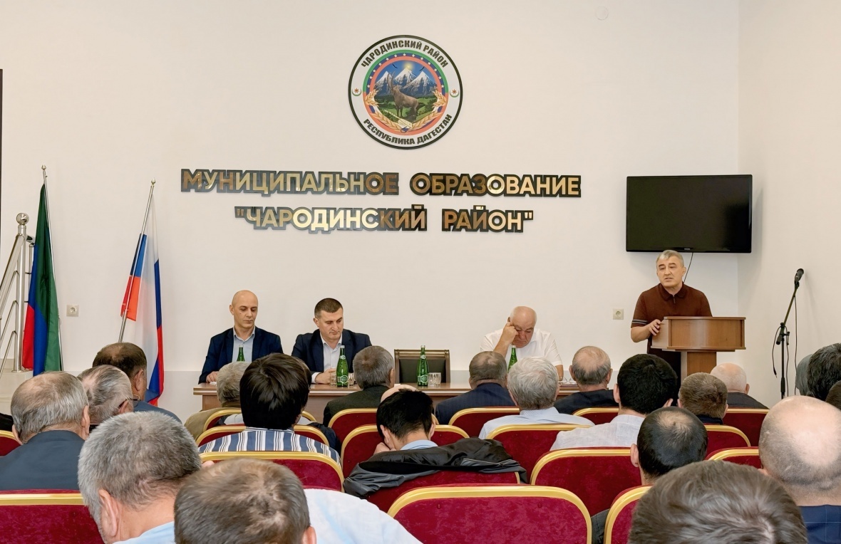 Магомеда Садулаева выслушал наболевшие вопросы местных жителей