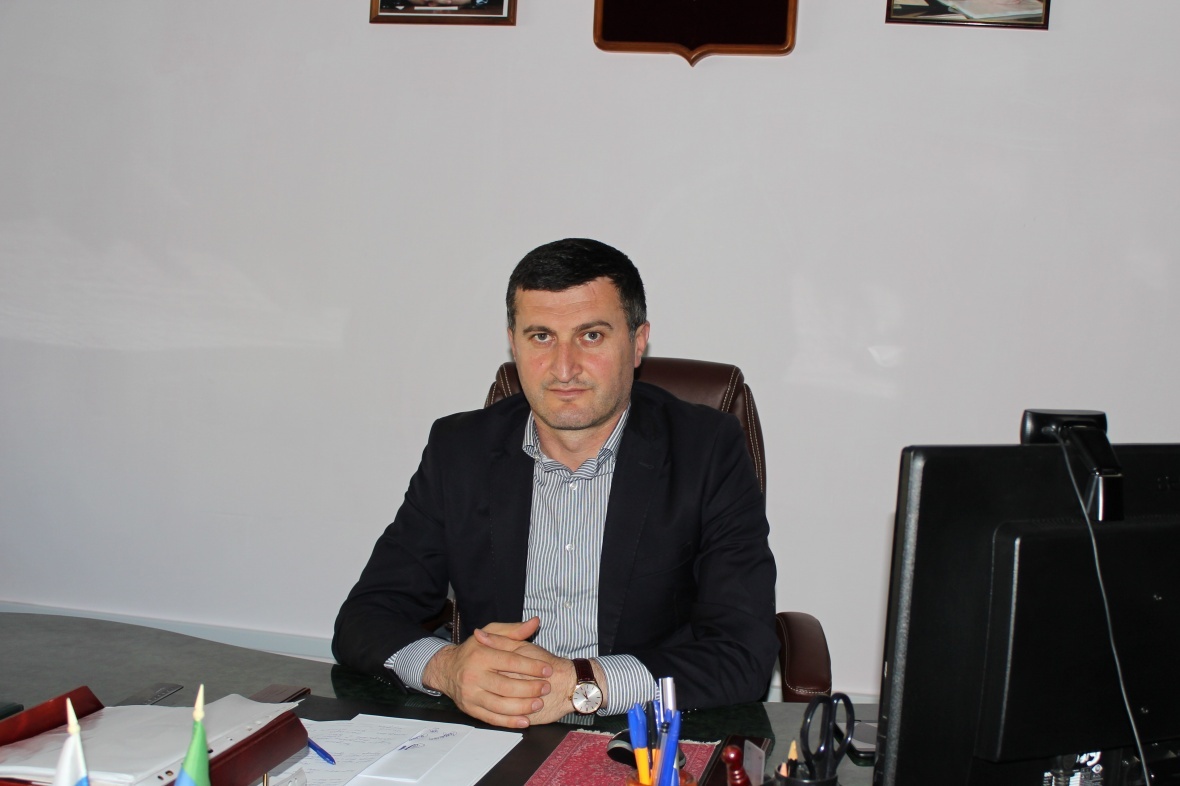 Поздравление главы МО «Чародинский район» с праздником Ураза-байрам