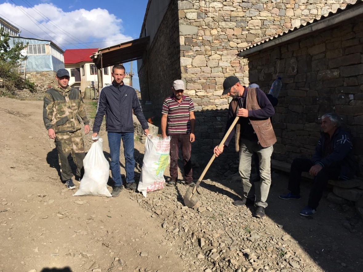 С 11 по 13 октября в районе провели субботник