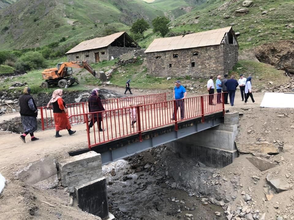 Открыли новый мост в местности «Ахинуб» на автодороге Гилиб-Ритляб