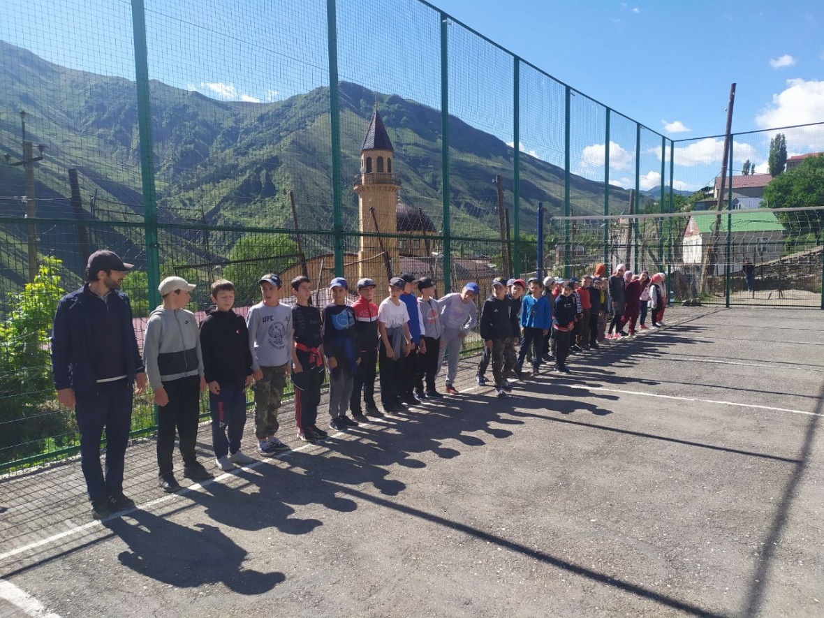 В районе открыты летние пришкольные лагеря